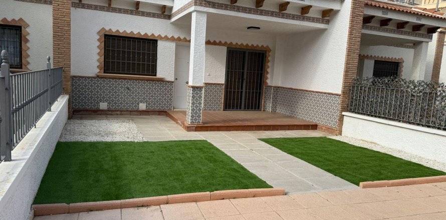 Townhouse San Miguel de Salinas, Alicante, Spanien 3 Schlafzimmer, 150 m2 Nr. 138893
