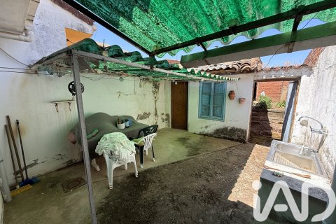 Townhouse for sale in Leon, Spain 2 bedrooms, 110 sq.m. No. 185414 - photo 24