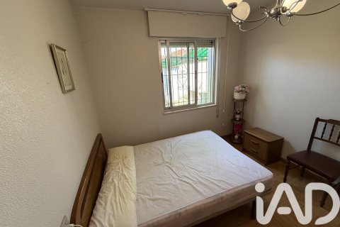 Townhouse for sale in Leon, Spain 2 bedrooms, 110 sq.m. No. 185414 - photo 23