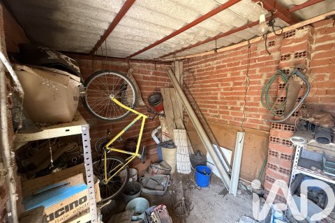 Townhouse for sale in Leon, Spain 2 bedrooms, 110 sq.m. No. 185414 - photo 27