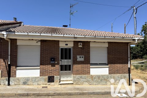 Townhouse for sale in Leon, Spain 2 bedrooms, 110 sq.m. No. 185414 - photo 2