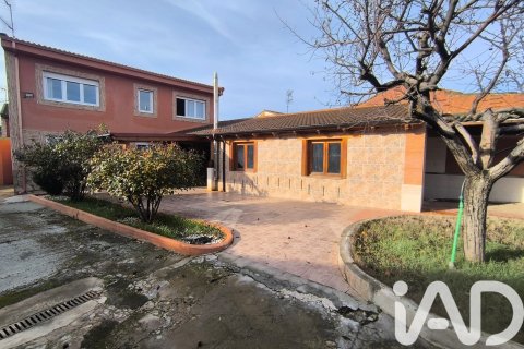 Villa in vendita a Villademor De La Vega, Leon, Spagna 5 camere da letto, 416 mq. N° 185420 - foto 30