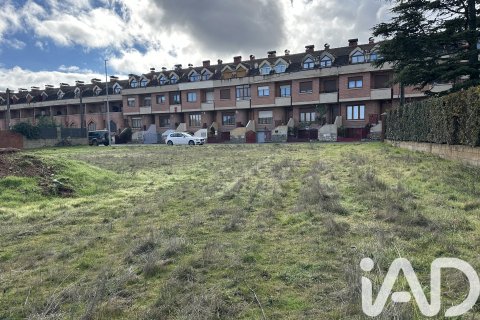 Продажа земельного участка в Вальверде де ла Вирхен, Леон, Испания 1002м2 №185418 - фото 6