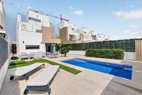 Villa zum Verkauf in Guardamar del Segura, Alicante, Spanien 3 Schlafzimmer, 178 m2 Nr. 190296 - Foto 3