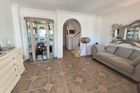 Townhouse for sale in Los Balcones, Alicante, Spain 3 bedrooms, 78 sq.m. No. 190295 - photo 10