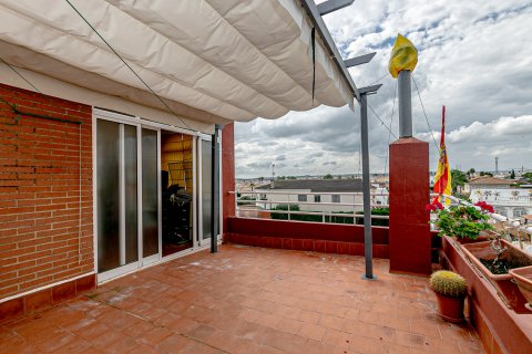 Townhouse for sale in Torrevieja, Alicante, Spain 2 bedrooms, 71 sq.m. No. 190298 - photo 3