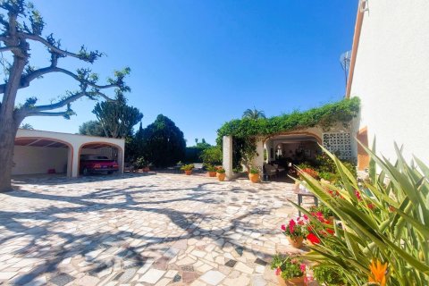 House zum Verkauf in La Marina, Alicante, Spanien 5 Schlafzimmer, 315 m2 Nr. 168801 - Foto 3
