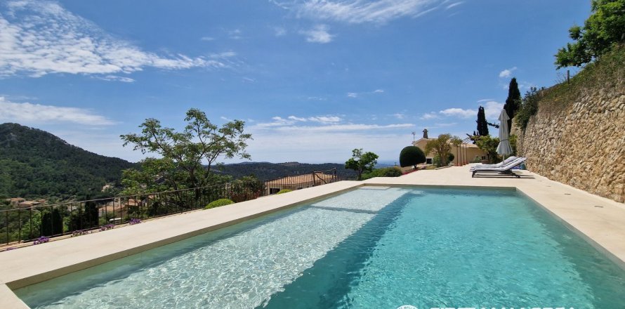 Villa in Galilea, Mallorca, Spanien 3 Schlafzimmer, 381 m2 Nr. 196131