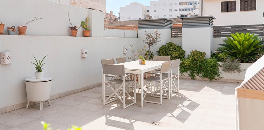 Tvåvåningslägenhet i Mallorca, Spanien 3 sovrum, 100 kvm. Nr. 143450