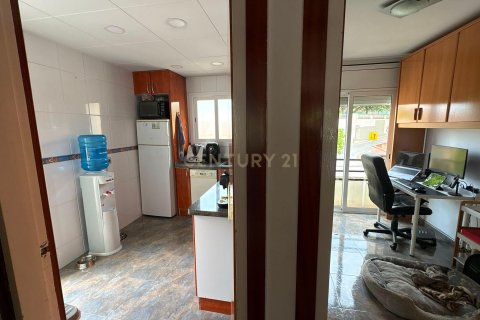 Talo myytävänä Mollet Del Valles, Barcelona, Espanja, 4 makuuhuonetta, 120 m2 No. 191107 - kuva 26
