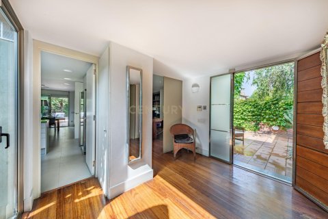 Talo myytävänä Sant Cugat Del Valles, Barcelona, Espanja, 3 makuuhuonetta, 238.95 m2 No. 191106 - kuva 16