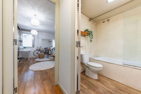Talo myytävänä Sant Cugat Del Valles, Barcelona, Espanja, 3 makuuhuonetta, 238.95 m2 No. 191106 - kuva 24