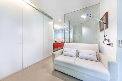Talo myytävänä Sant Cugat Del Valles, Barcelona, Espanja, 3 makuuhuonetta, 238.95 m2 No. 191106 - kuva 18