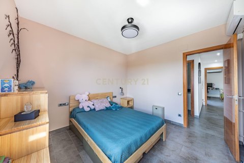 Talo myytävänä Llica D'amunt, Barcelona, Espanja, 7 makuuhuonetta, 228.6 m2 No. 191103 - kuva 23