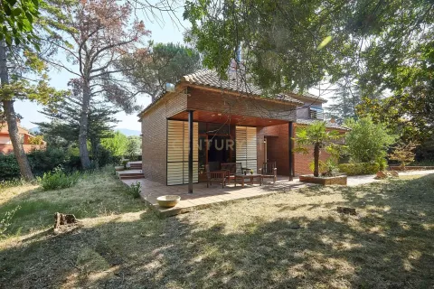 Talo myytävänä Les Franqueses Del Valles, Barcelona, Espanja, 5 makuuhuonetta, 265 m2 No. 191105 - kuva 11