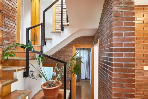 Talo myytävänä Les Franqueses Del Valles, Barcelona, Espanja, 5 makuuhuonetta, 265 m2 No. 191105 - kuva 10