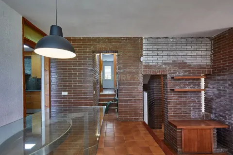 Talo myytävänä Les Franqueses Del Valles, Barcelona, Espanja, 5 makuuhuonetta, 265 m2 No. 191105 - kuva 9