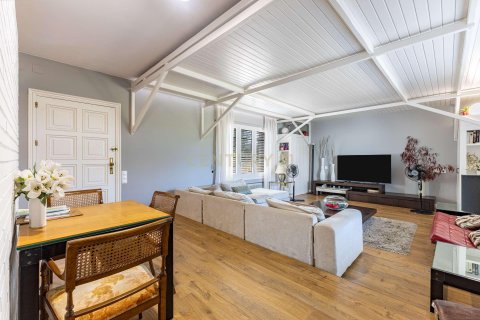 Apartamento en venta en L'Ametlla del Vallès, Barcelona, España 5 dormitorios, 1342 m2 No. 191104 - foto 6