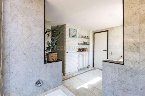 Apartamento en venta en L'Ametlla del Vallès, Barcelona, España 5 dormitorios, 1342 m2 No. 191104 - foto 28