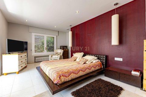 Apartamento en venta en L'Ametlla del Vallès, Barcelona, España 5 dormitorios, 1342 m2 No. 191104 - foto 25