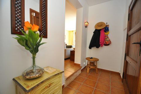 Villa for sale in Castalla, Alicante, Spain 5 bedrooms, 171 sq.m. No. 190257 - photo 12