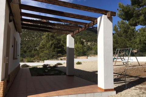 Villa for sale in Castalla, Alicante, Spain 5 bedrooms, 171 sq.m. No. 190257 - photo 6