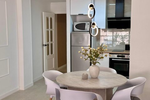 Apartment for sale in Torrevieja, Alicante, Spain 2 bedrooms, 65 sq.m. No. 190258 - photo 21