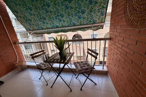 Apartment for sale in Torrevieja, Alicante, Spain 2 bedrooms, 65 sq.m. No. 190258 - photo 29