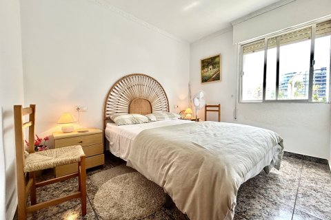 Huoneisto myytävänä Punta Prima, Alicante, Espanja, 3 makuuhuonetta, 87 m2 No. 190253 - kuva 10