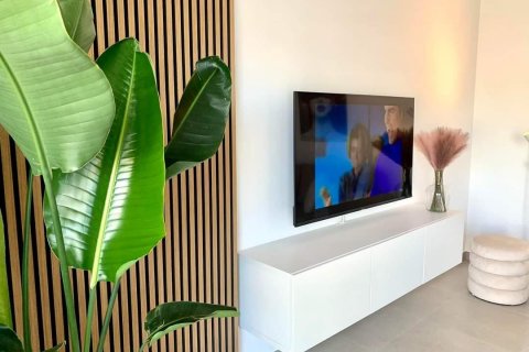Продажа квартиры в Пилар де ла Орадада, Аликанте, Испания 2 спальни, 64м2 №119712 - фото 6