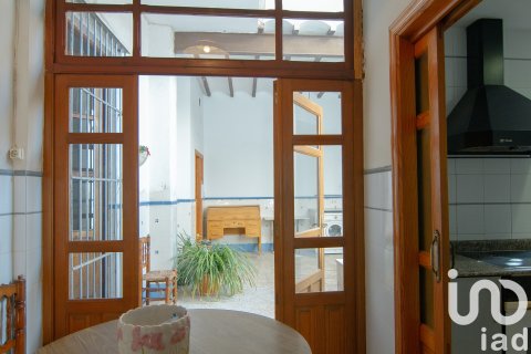 House for sale in La Font D'en Carros, Valencia, Spain 6 bedrooms, 269 sq.m. No. 185907 - photo 7