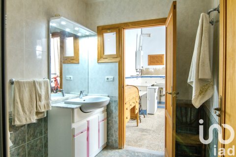 House for sale in La Font D'en Carros, Valencia, Spain 6 bedrooms, 269 sq.m. No. 185907 - photo 14