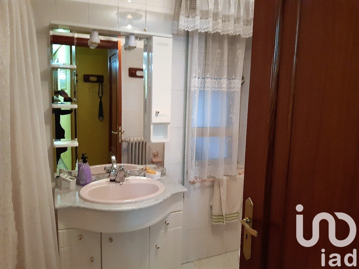 Penthouse in La Baneza, Leon, Spain 3 bedrooms, 140 sq.m. No. 185910