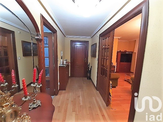 Penthouse in La Baneza, Leon, Spain 3 bedrooms, 140 sq.m. No. 185910
