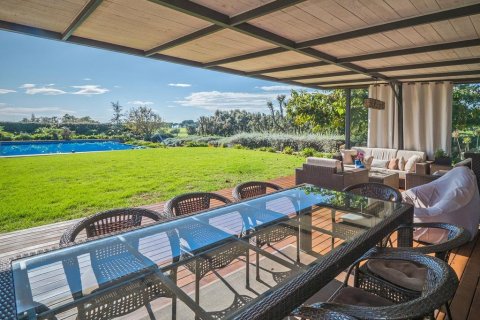 Villa for sale in Barcelona, Spain 5 bedrooms, 958 sq.m. No. 180626 - photo 3