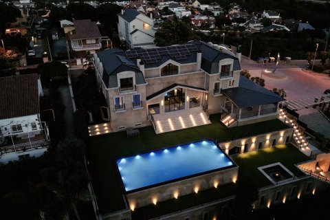 Villa en venta en Barcelona, España 8 dormitorios, 2000 m2 No. 180627 - foto 6