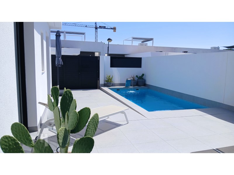 Villa en Torre-Pacheco, Murcia, España 3 dormitorios, 85 m2 No. 164789
