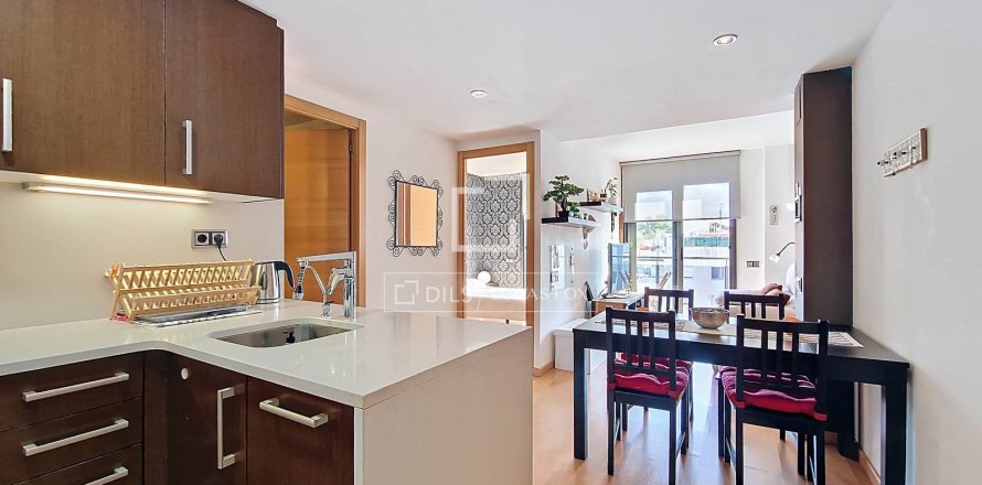 Penthauss Vilanova i la Geltru, Barcelona, Spānijā 3 istabas, 65 m2 Nr. 150958