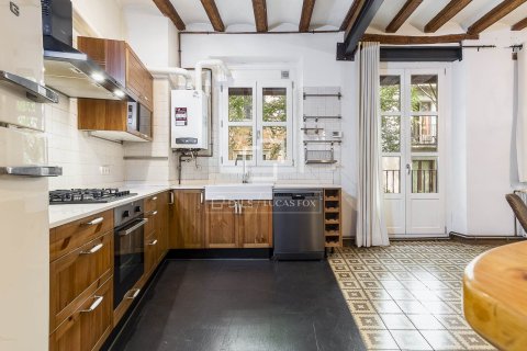 Apartament w Barcelona, Hiszpania 2 sypialnie, 107 mkw. nr 150963 – zdjęcie 8