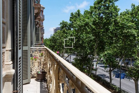 Apartament w Barcelona, Hiszpania 4 sypialnie, 130 mkw. nr 150964 – zdjęcie 24