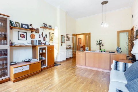 Apartament w Barcelona, Hiszpania 4 sypialnie, 130 mkw. nr 150964 – zdjęcie 5