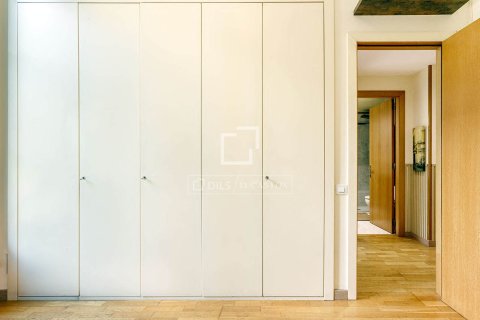 Apartament w Barcelona, Hiszpania 4 sypialnie, 130 mkw. nr 150964 – zdjęcie 22