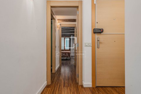 Apartament w Barcelona, Hiszpania 1 sypialnia, 78 mkw. nr 150961 – zdjęcie 17