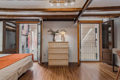 Apartament w Barcelona, Hiszpania 1 sypialnia, 78 mkw. nr 150961 – zdjęcie 23