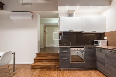 Apartament w Barcelona, Hiszpania 1 sypialnia, 79 mkw. nr 150959 – zdjęcie 12