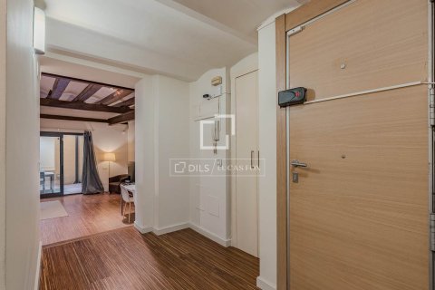 Apartament w Barcelona, Hiszpania 1 sypialnia, 79 mkw. nr 150959 – zdjęcie 26