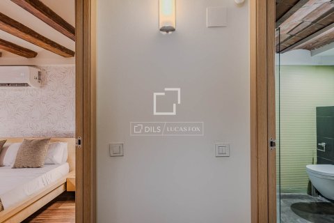 Apartament w Barcelona, Hiszpania 1 sypialnia, 79 mkw. nr 150959 – zdjęcie 16