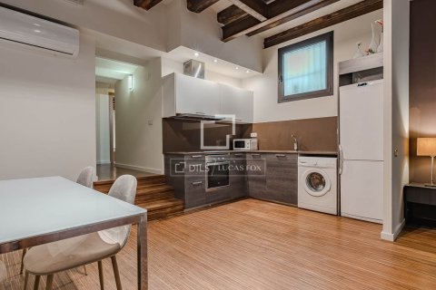 Apartament w Barcelona, Hiszpania 1 sypialnia, 79 mkw. nr 150959 – zdjęcie 7