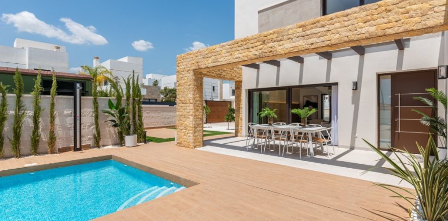 Villa in Ciudad Quesada, Alicante, Spanien 3 Schlafzimmer, 226 m2 Nr. 144868