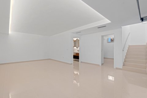 Продажа виллы в Сьюдад Кесада, Аликанте, Испания 4 спальни, 396м2 №144869 - фото 4